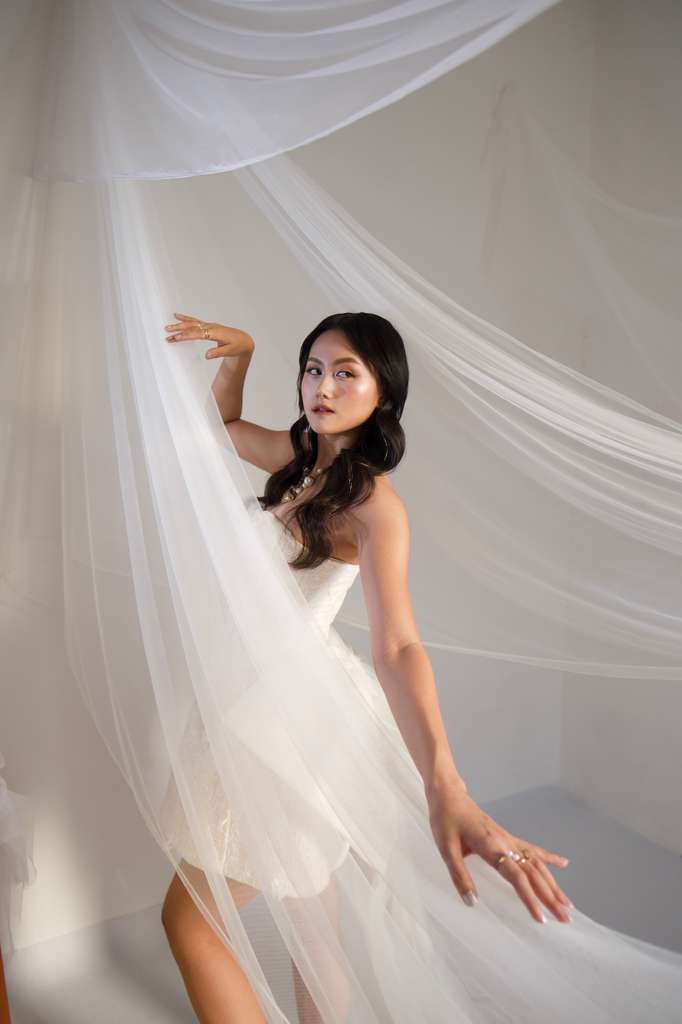 The White Swan set — tulle look